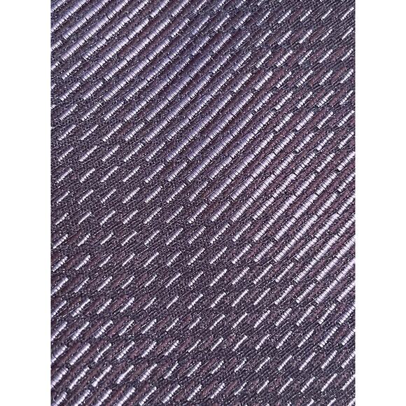 Van Heusen Purple 100% Microfiber Men’s Neck Tie Made In China - Picture 9 of 9